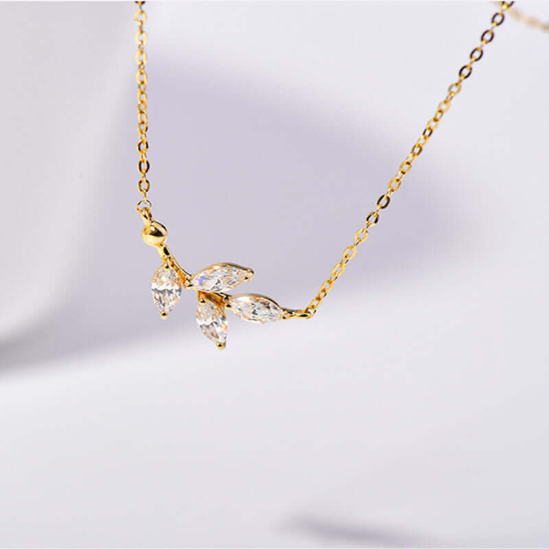 Ladies sterling silver necklace, 14k gold plated with horseeye zircon stones on a 42cm chain. Ethical, affordable jewelry for fashion women.