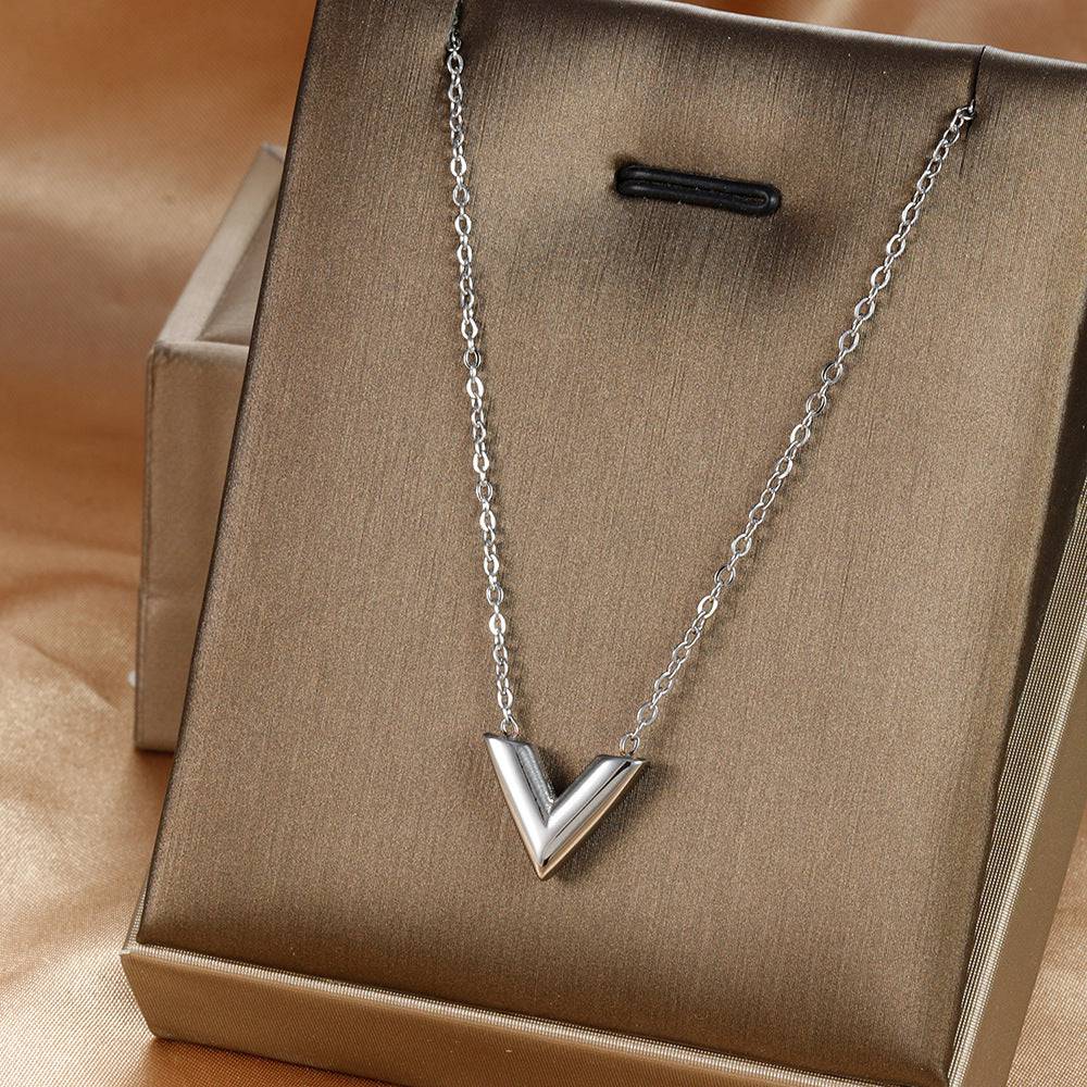 Simple Gold Niche V-shaped Female Necklace - Taper Supplies